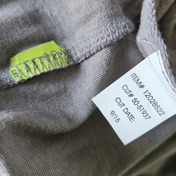 Disney Mickey Mouse VINTAGE Football Grey Top PLUS SIZE 0 TORRID SPORT sleep new - Picture 7 of 9